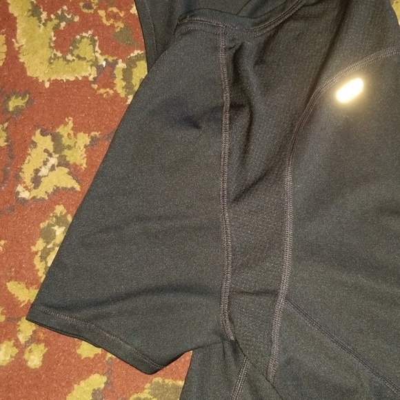 Dri fit shirt - Picture 2 of 3